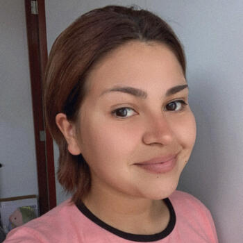 Babysitter in Lima: Isabella