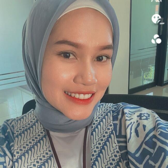 Babysitting job in Pekanbaru: Yana
