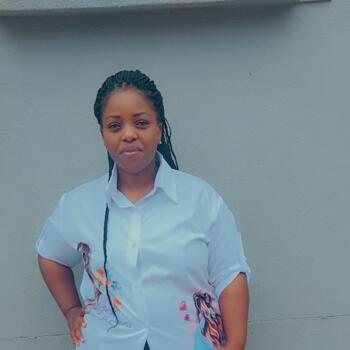 Nanny in Roodepoort: Lindeni Cynthia