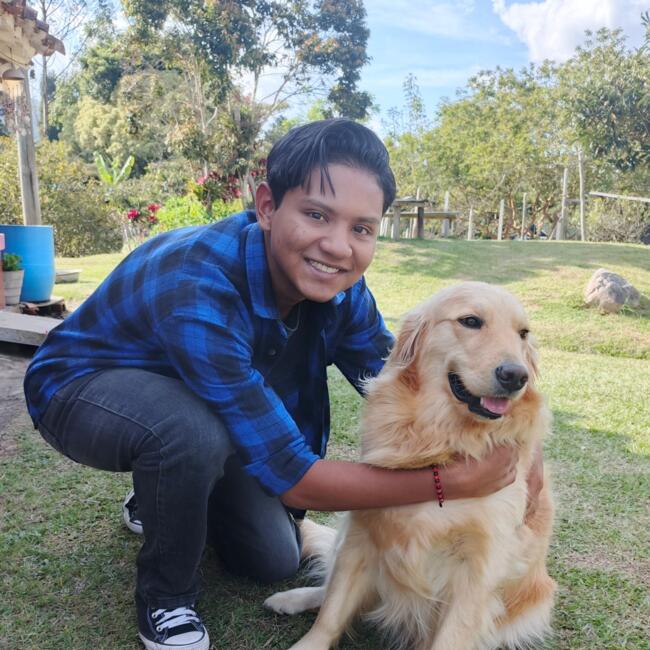 Niñera en Itagüí: ANDRES FELIPE