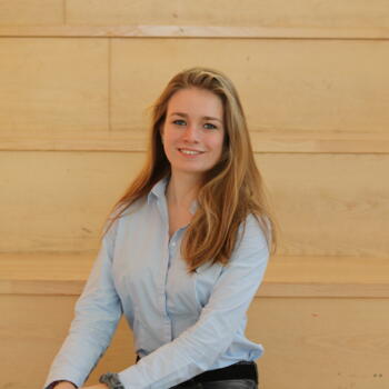 Babysitter in Meerssen: Lilou