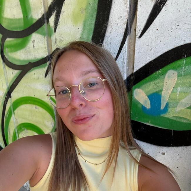 Babysitter in Herk-de-Stad: Esther