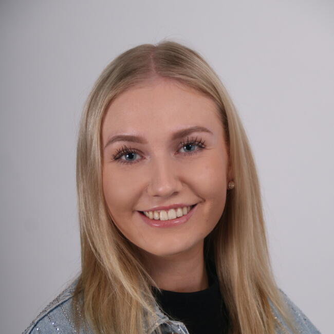 Babysitter a Schübelbach: Sophia