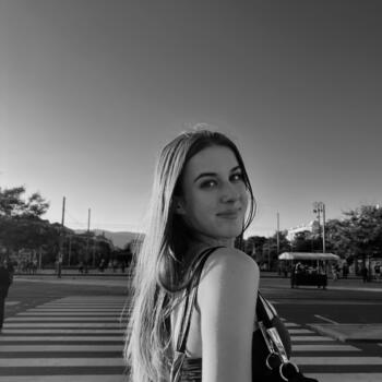 Babysitter in Ljubljana: Kora