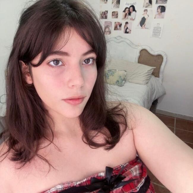 Babysitter in Laredo: Karime