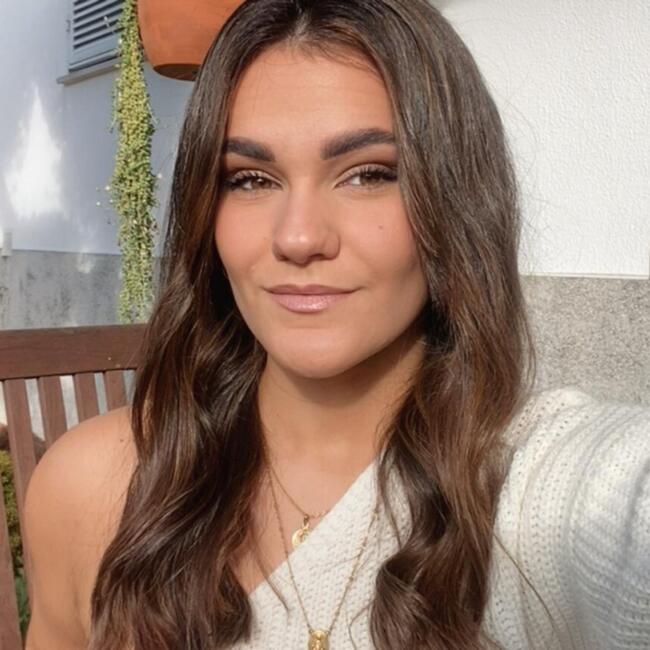 Niñera en Espartinas: Mara