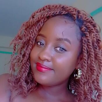 Babysitter in Mombasa: Zipporah