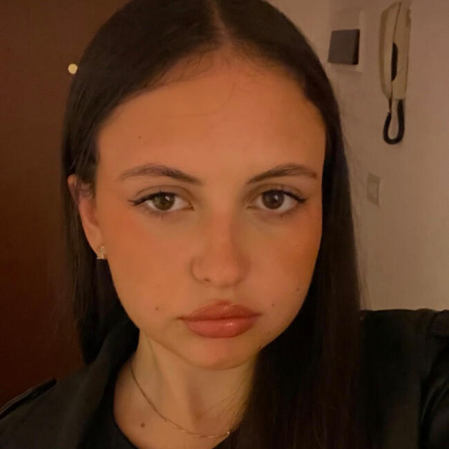 Babysitter a Sesto Fiorentino: Aurora