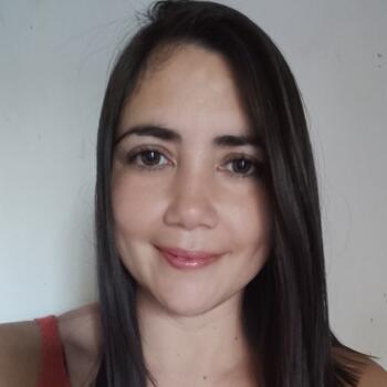 Babysitter in Paraná: Maria de los Ángeles