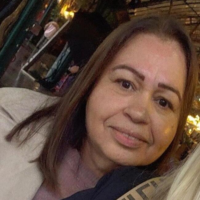 Babysitter in Araquari: Rose