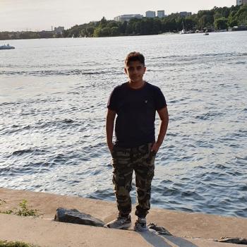 Barnvakt i Stockholm: Mustafa