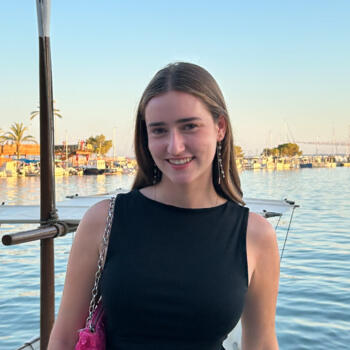 Canguro en Olot: Laura