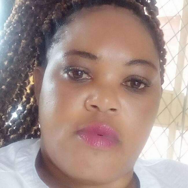 Babysitter in Alberton: Nomalungelo