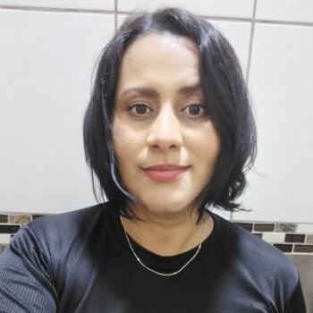 Niñera en Paraíso: Karla