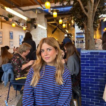 Babysitter in Ericeira: Maria