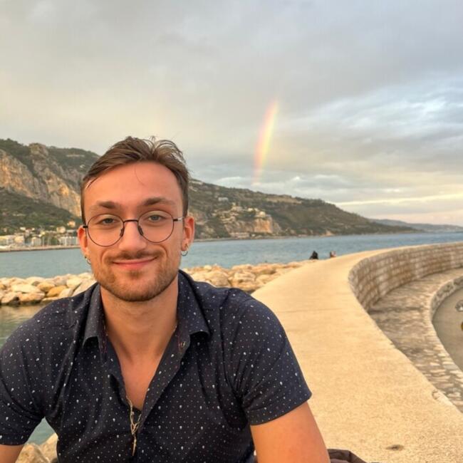 Babysitter in Velaux: Tristan