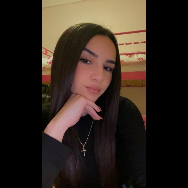 Babysitter in Athens: Ολσα