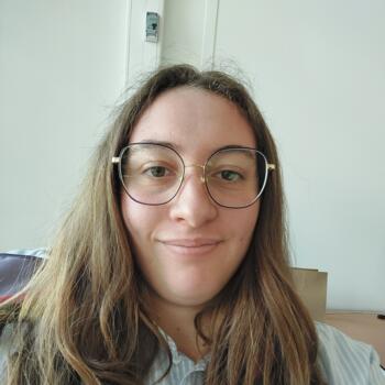 Babysitter in Lille: Emma