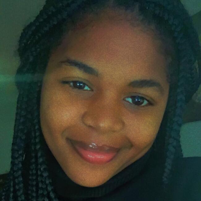 Babysitter in Seixal: Luzieth De