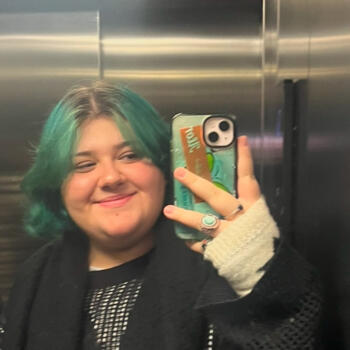 Babysitter in Levallois-Perret: Déborah