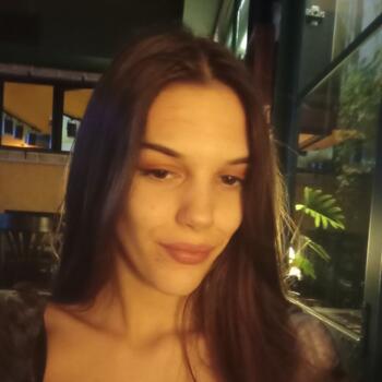 Bebisiterka u Kruševac: Mitra