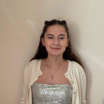 Nanny in Mount Vernon (Posey): KENZIE
