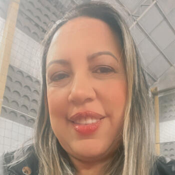 Babá Santana de Parnaíba: Williane