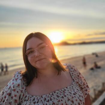 Babysitter in La Pommeraie-sur-Sèvre: Léa