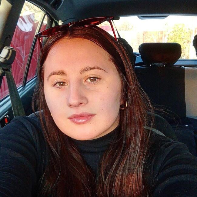 Babysitter in Swords: Crina