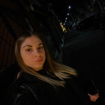Babysitter a Roma: Flavia