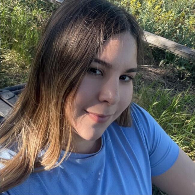 Nanny in Grande Prairie: Valeria