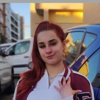 Babysitter in Vila Franca de Xira: Joana