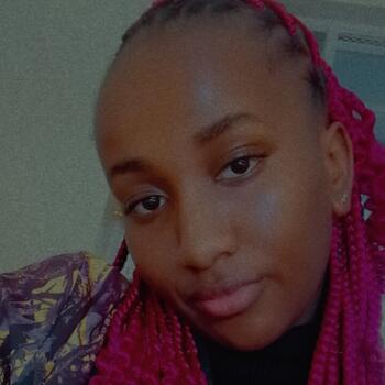 Babysitter Nairobi: Mercy