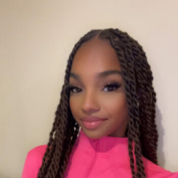 Babysitter in Ris-Orangis: Maysoun