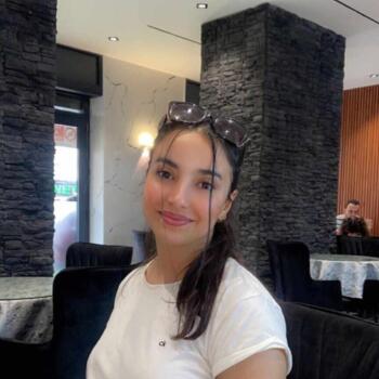 Niñera en Barcelona: Hala