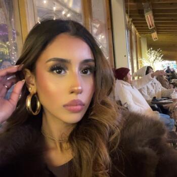 Babysitter in Bear: Japleen