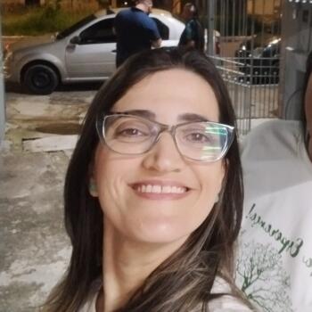 Babysitter São Paulo: Debora