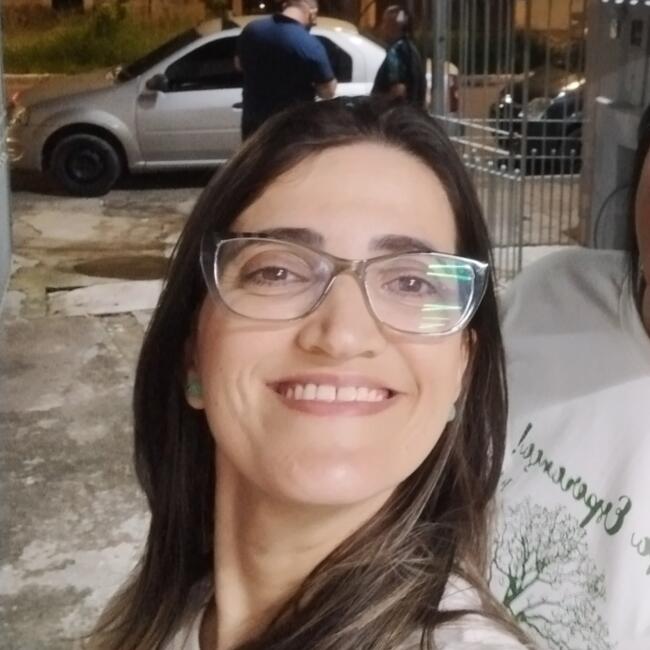 Babysitter in São Paulo: Debora