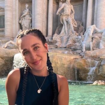 Babysitter em Amadora: Carolina