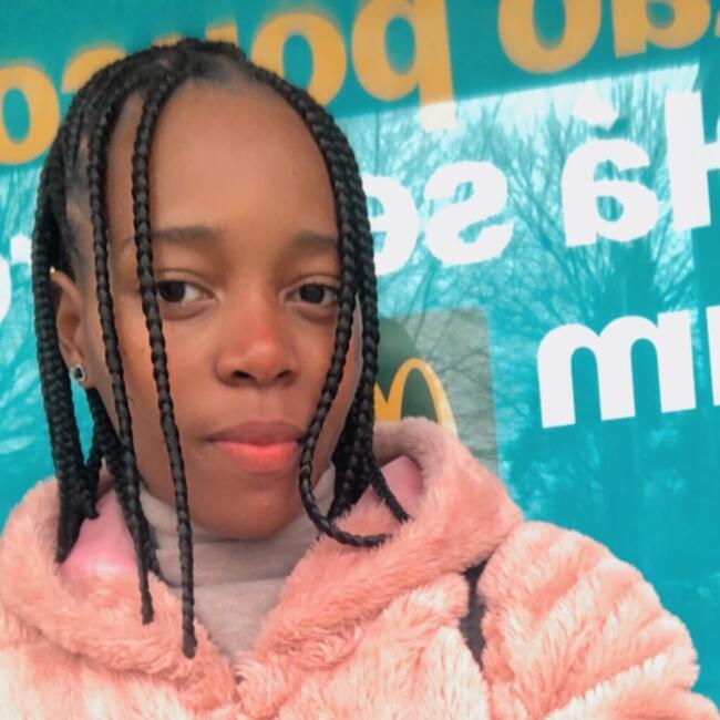 Babysitter em Maia: Kady