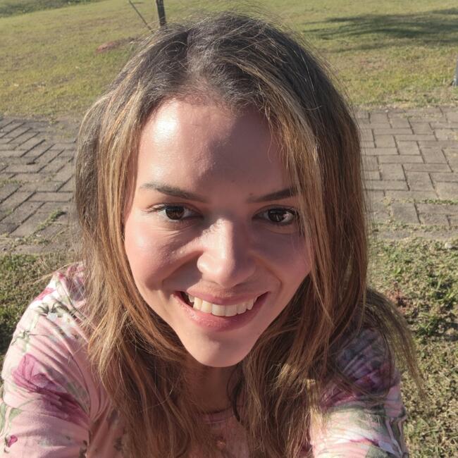 Emprego de babá em São Paulo: Natássia