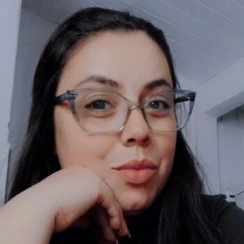 Babá em Curitiba: Stephanie