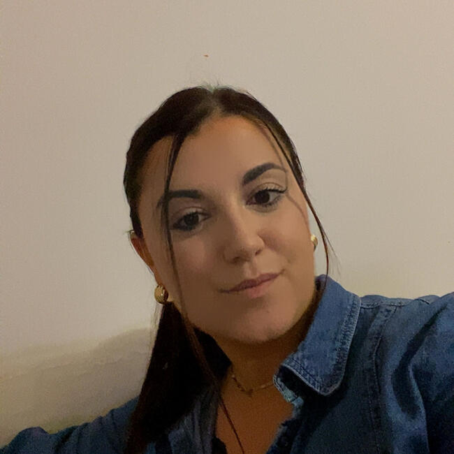 Babysitter in Ozoir-la-Ferrière: Chloë