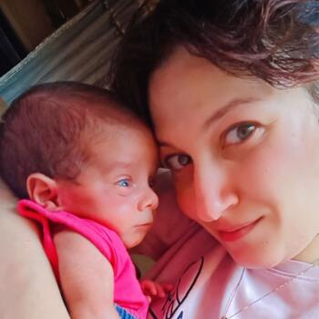 Babysitter in Al ‘Ajūzah: Yasmeen