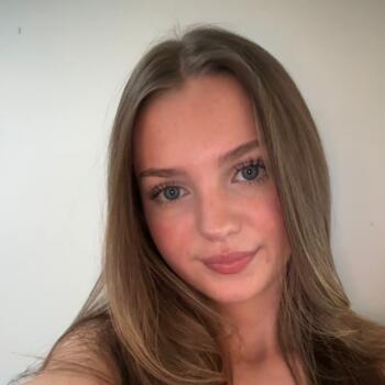 Babysitter Bridge of Allan: Freya