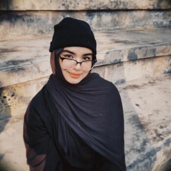 Babysitter in Shah Alam: Neyli Qaisara