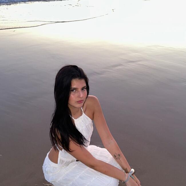 Babysitter in Amadora: Ariana Cunha
