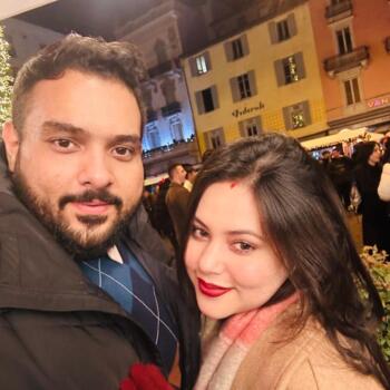 माता-पिता कोलकाता: Abir Roy Chowdhury