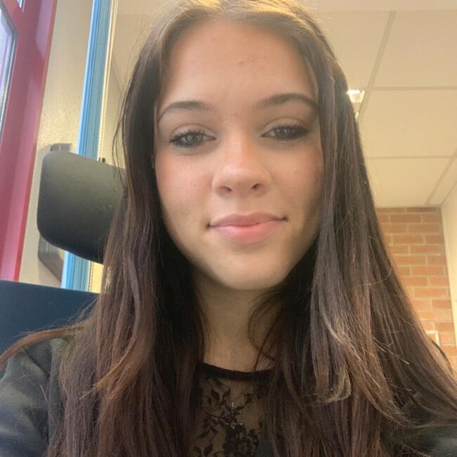 Babysitter in Houdain: Manon