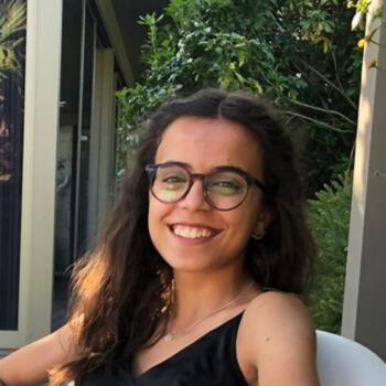 Babysitter em Arcos de Valdevez: Juliana